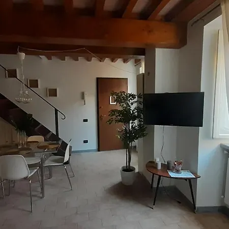 Apartment Il Nido Dell'arancio Carrara